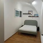 Vecchia Dante Apartment *